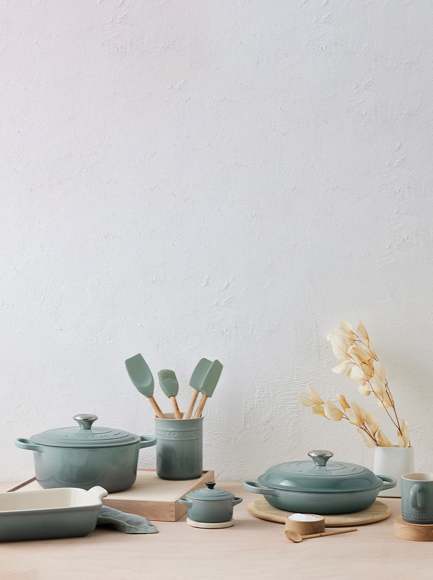 Set de 4 Espátulas + Bote 1.1L Sea Salt Le Creuset