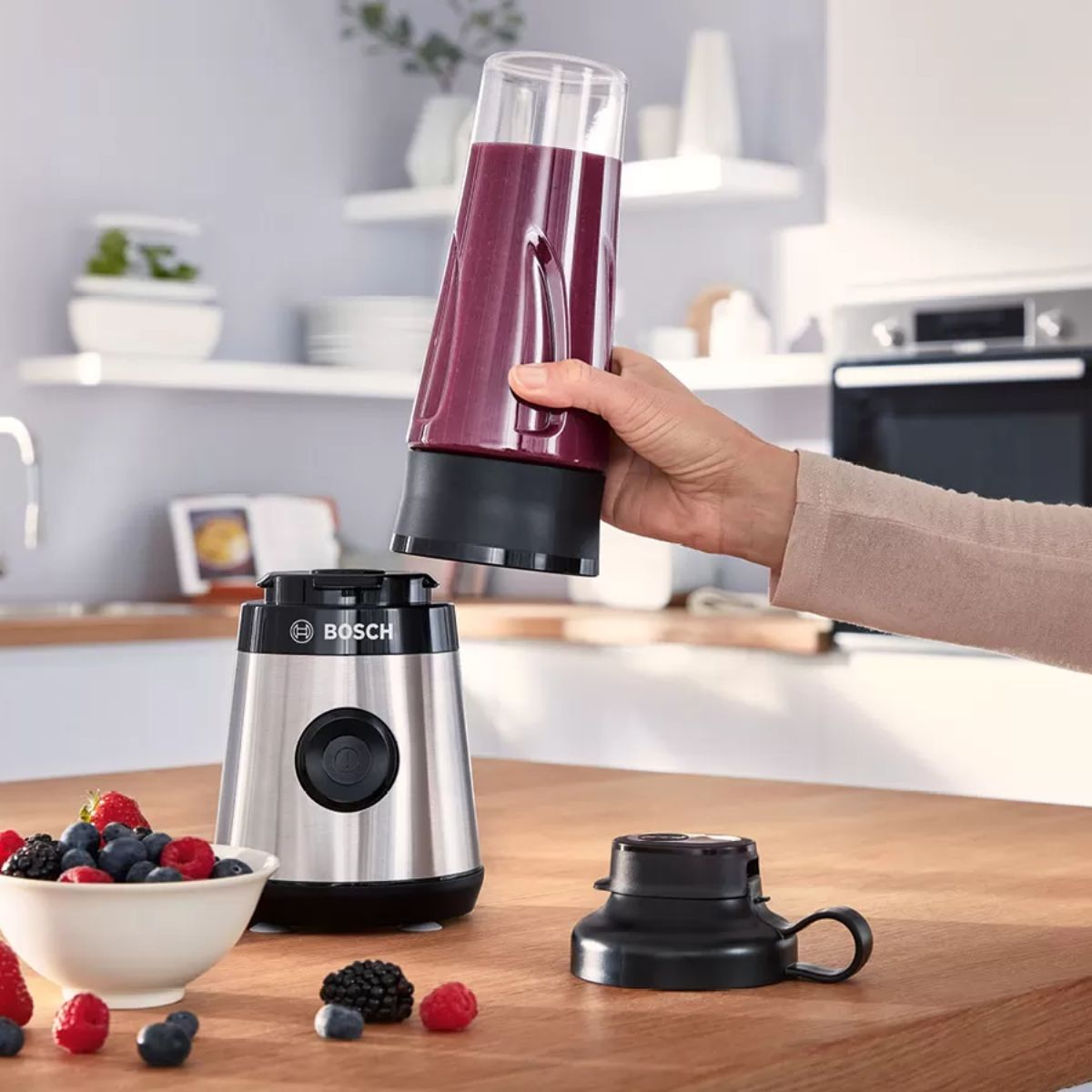 Licuadora de vaso VitaPower Serie 2 MMB2111M Bosch