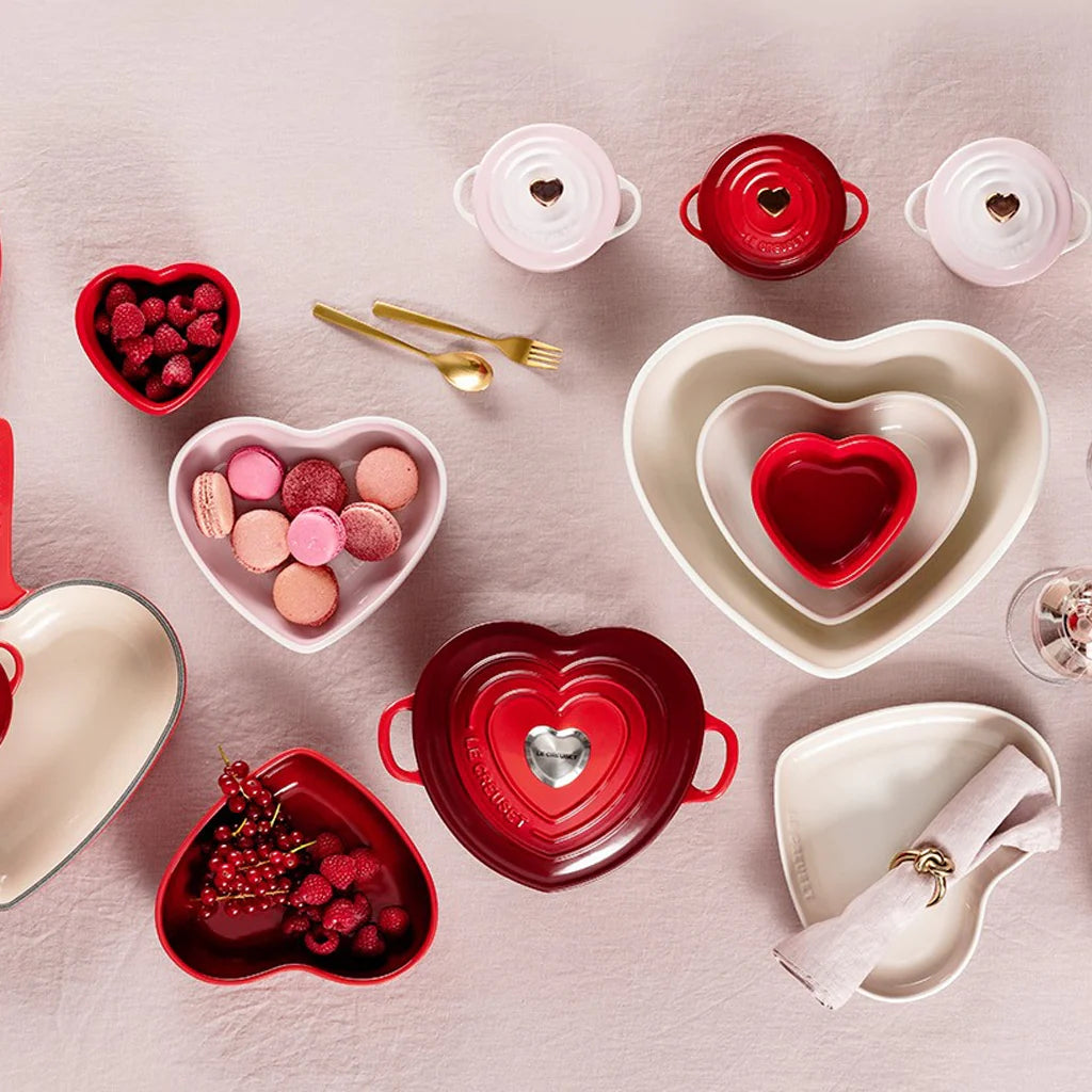 Plato Hondo Corazón 23 cm - Le Creuset