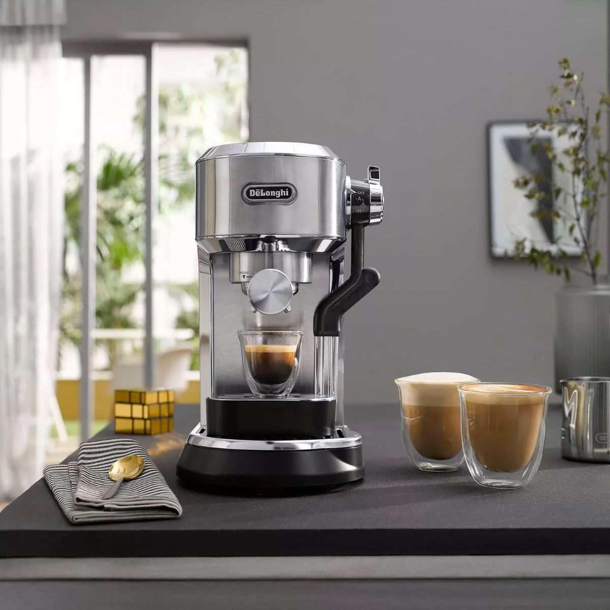 Cafetera Espress﻿o Manual Dedica Maestro Plus 1.6 L De'Longhi
