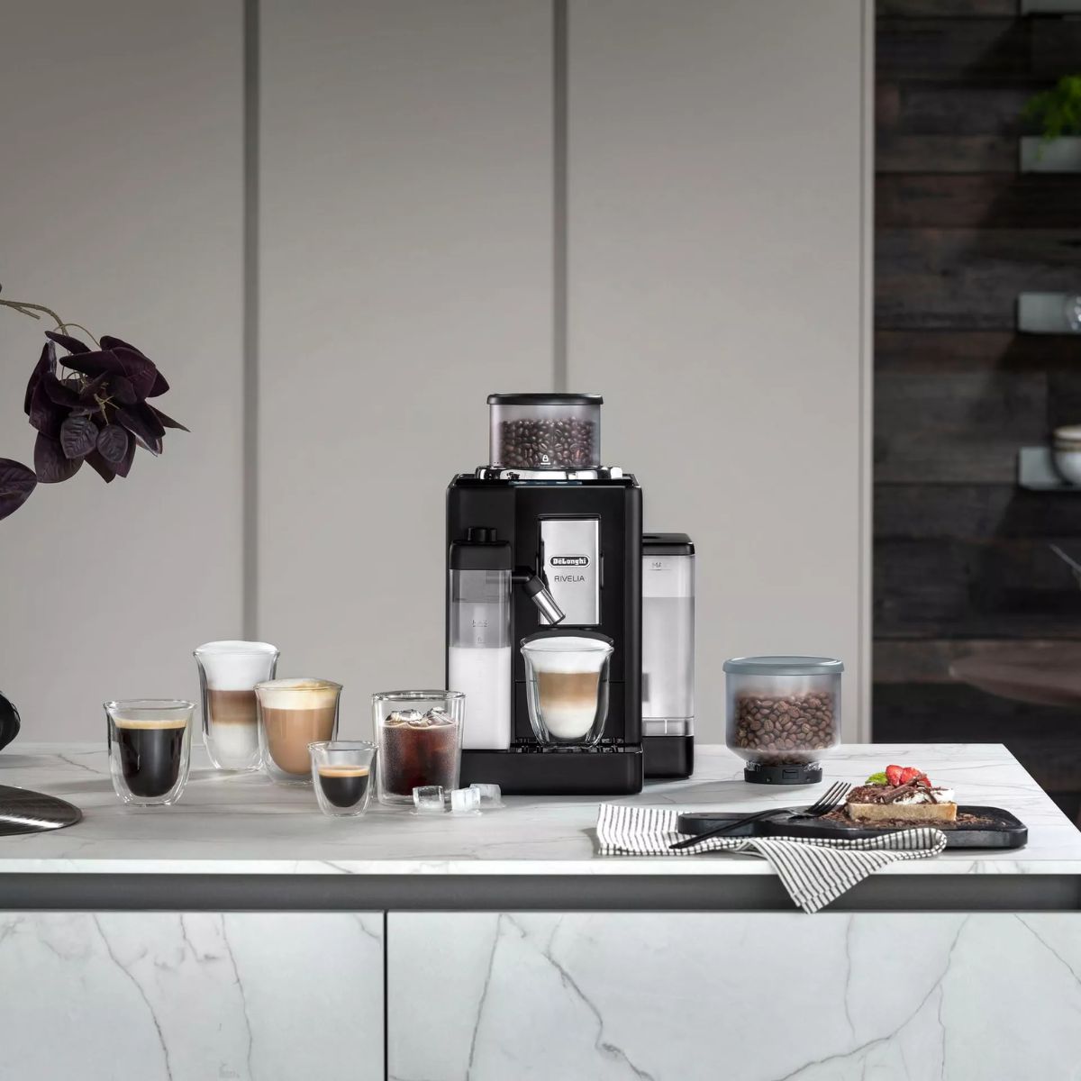Cafetera Superautomática Rivelia Serie 44055 1.4 L De'Longhi